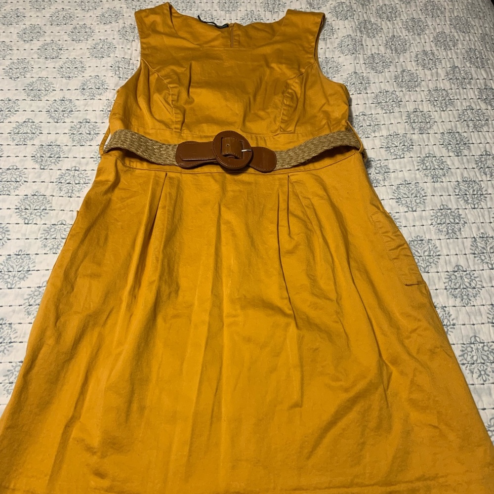 Maurices Dress w/pockets & belt
